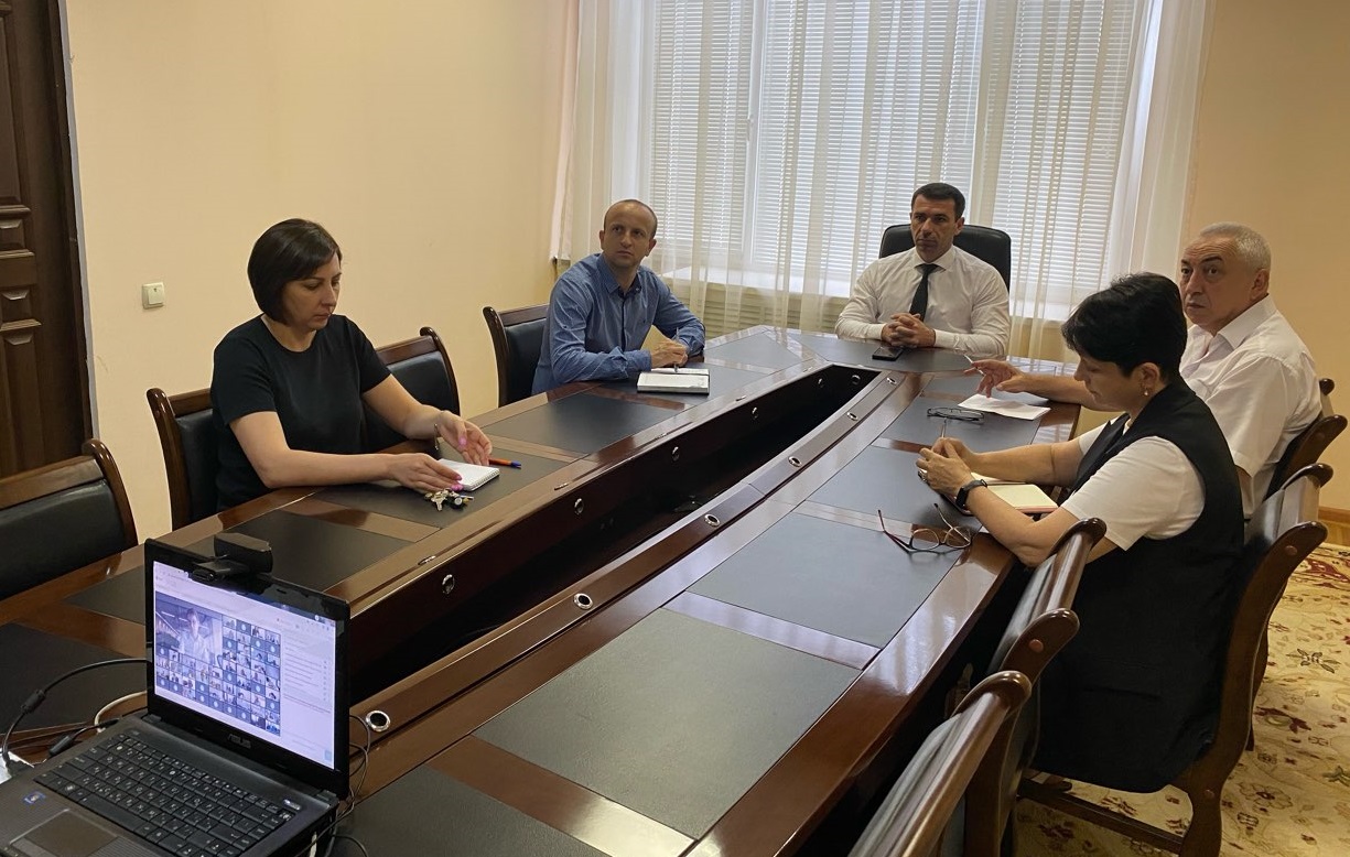 Представители Государственного комитета КБР по тарифам и жилищному надзору приняли участие в совещании  в формате ВКС.