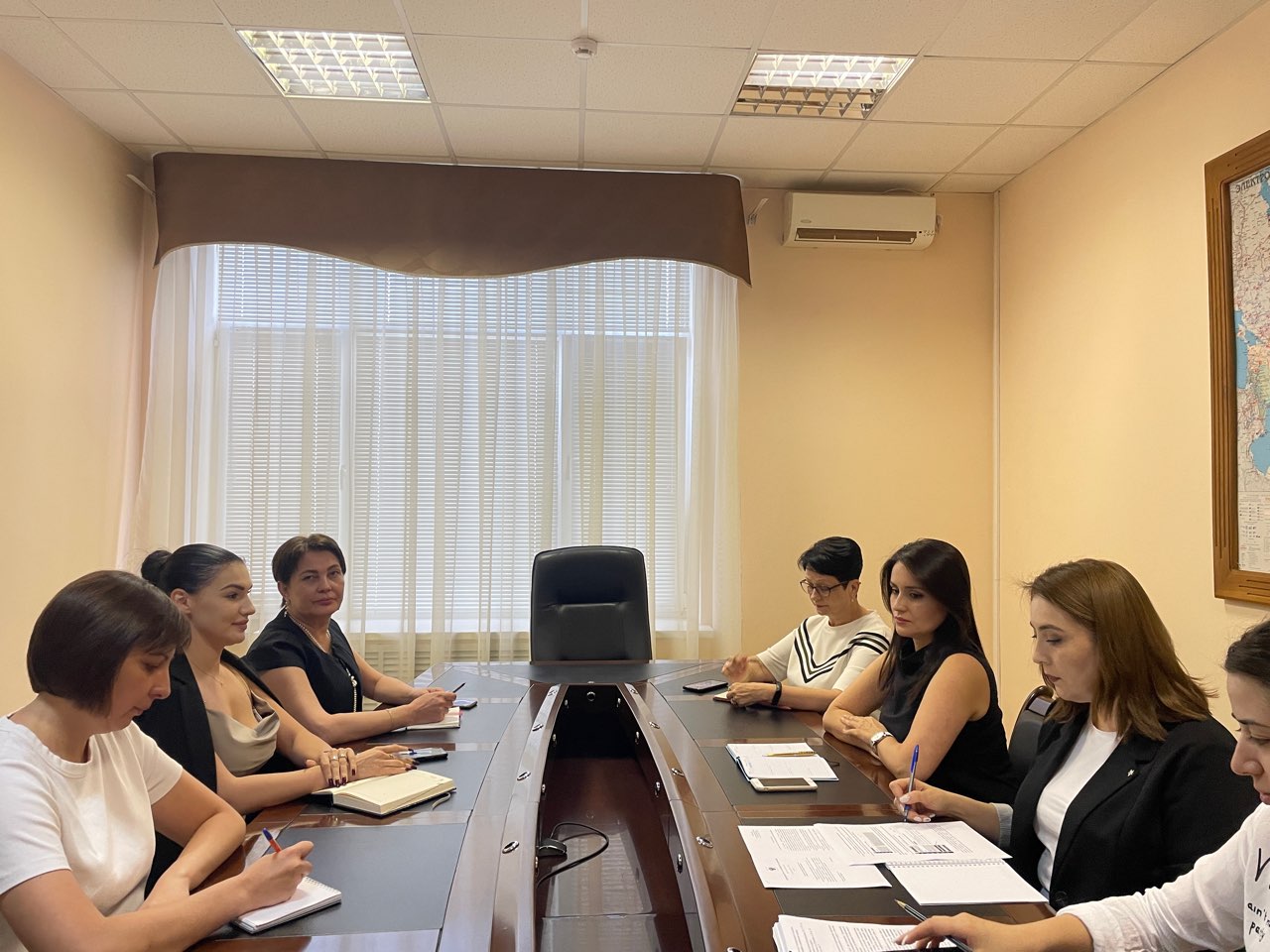 Сегодня представители Государственного комитета КБР по тарифам и жилищному надзору, приняли участие в совещании в режиме ВКС по вопросу демонстрации функционала ГИС "ТОР КНД".